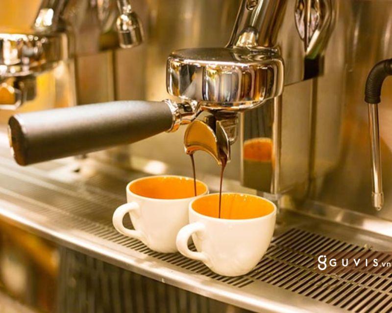 Phân Biệt Cà Phê Pha Máy Và Cà Phê Pha Phin