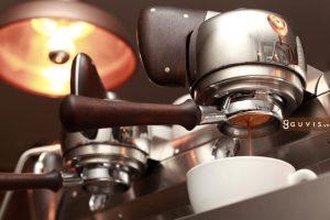 Pre-infusion là gì? Quá trình pha một tách espresso tiêu chuẩn như thế nào? 5 Pre-infusion